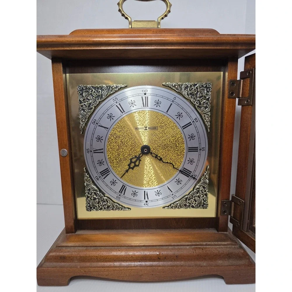 Howard Miller Mantel Clock Quartz Wood Case Roman Dial Needs Repair